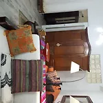 펜션 Little House 알게로