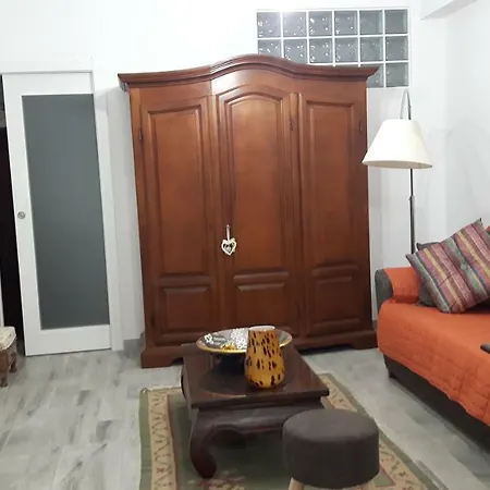 Little House 阿尔盖罗